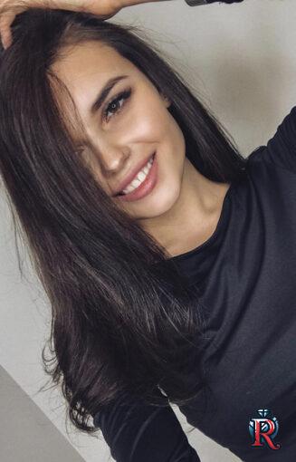 angie-03